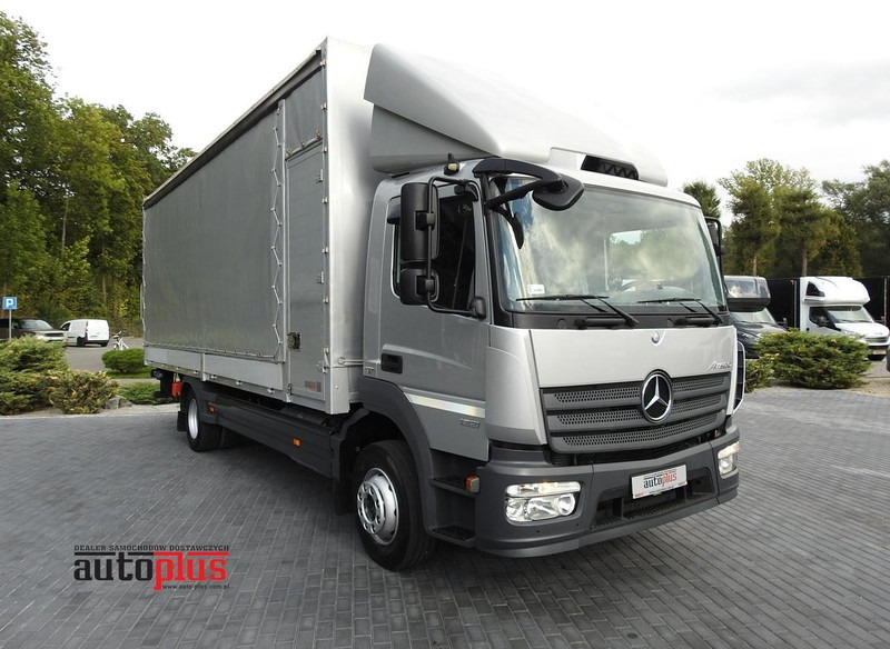 Mercedes-Benz ATEGO 1221 PLANDEKA WINDA 16 PALET WEBASTO KLIMATYZACJA PNEUMATY - Camion fourgon: photos 1 Mercedes-Benz ATEGO 1221 PLANDEKA WINDA 16 PALET WEBASTO KLIMATYZACJA PNEUMATY - Camion fourgon: photos 1