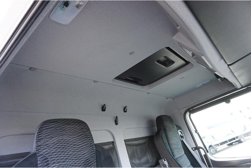 Camion frigorifique Mercedes-Benz ATEGO / 1223 / ACC / EURO 6 / CHŁODNIA + WINDA / MULTITEMPERATUR: photos 18 Camion frigorifique Mercedes-Benz ATEGO / 1223 / ACC / EURO 6 / CHŁODNIA + WINDA / MULTITEMPERATUR: photos 18