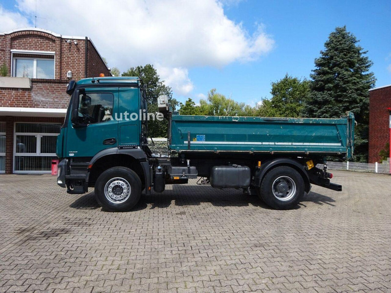 Mercedes-Benz Actros 1833 - Tipper - Camion benne: photos 3 Mercedes-Benz Actros 1833 - Tipper - Camion benne: photos 3