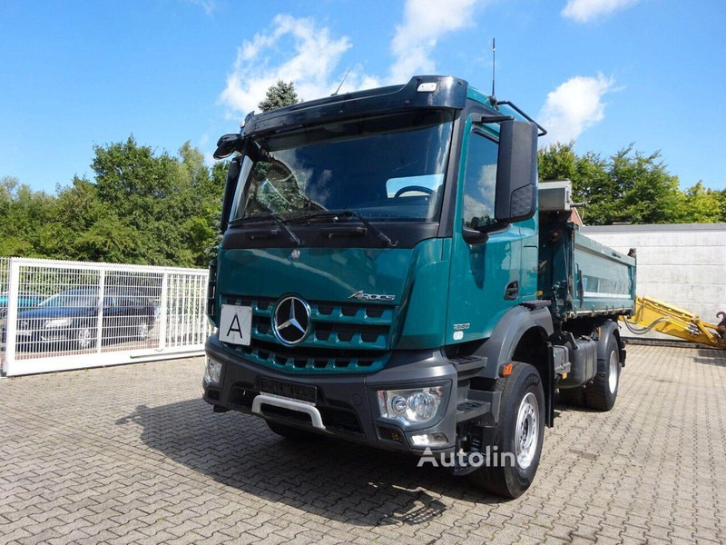 Mercedes-Benz Actros 1833 - Tipper - Camion benne: photos 2 Mercedes-Benz Actros 1833 - Tipper - Camion benne: photos 2