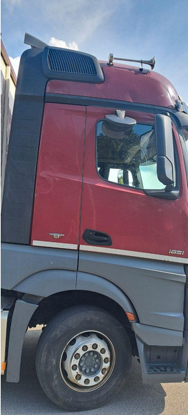 Mercedes-Benz Actros 1851 - Camion bétaillère: photos 4 Mercedes-Benz Actros 1851 - Camion bétaillère: photos 4