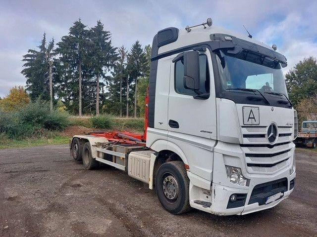 Mercedes-Benz Actros 2646 - Camion ampliroll: photos 2 Mercedes-Benz Actros 2646 - Camion ampliroll: photos 2