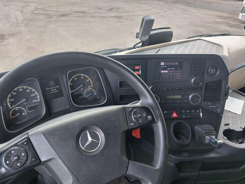 Mercedes-Benz Actros 2646 - Camion ampliroll: photos 4 Mercedes-Benz Actros 2646 - Camion ampliroll: photos 4