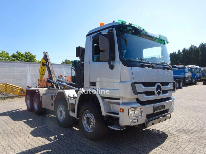 Mercedes-Benz Actros 3244 - Hook lift truck 8x4 - Camion ampliroll, Camion grue: photos 2 Mercedes-Benz Actros 3244 - Hook lift truck 8x4 - Camion ampliroll, Camion grue: photos 2