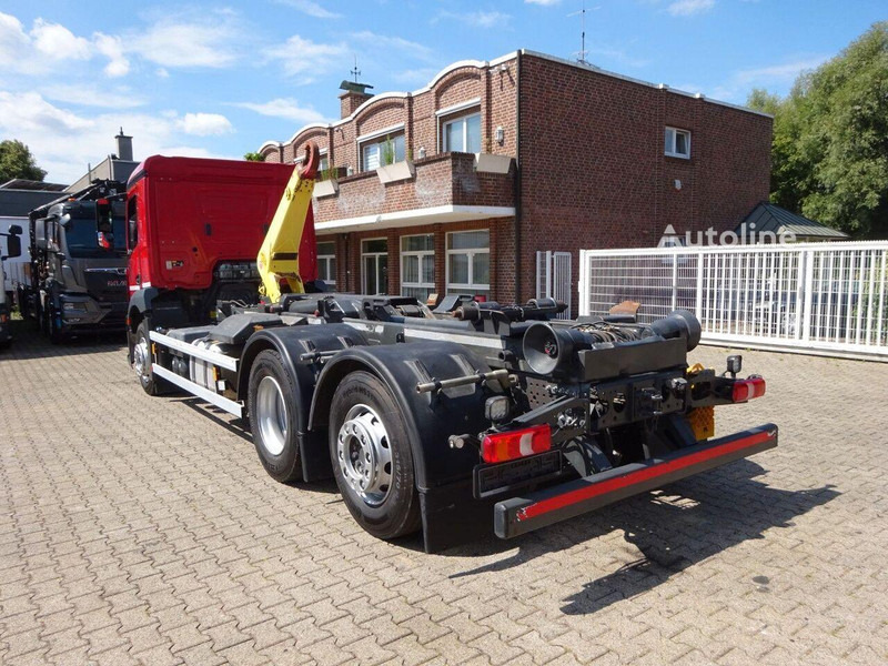 Camion ampliroll Mercedes-Benz Antos 2532 - Hook lift truck: photos 10