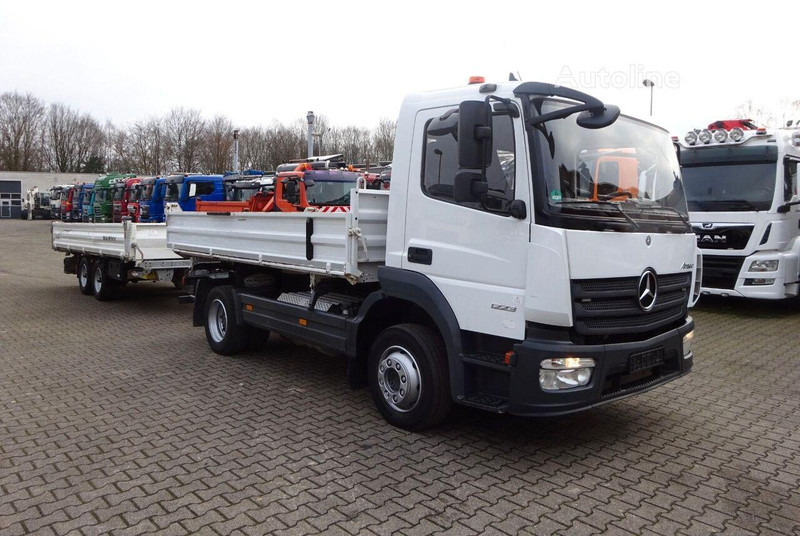 Camion benne Mercedes-Benz Atego 1223 - 3 way tipper+semi-trailer: photos 9