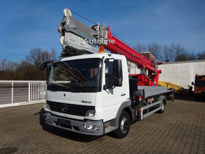 Mercedes-Benz Atego 818 - Camion plateau, Camion grue: photos 1 Mercedes-Benz Atego 818 - Camion plateau, Camion grue: photos 1