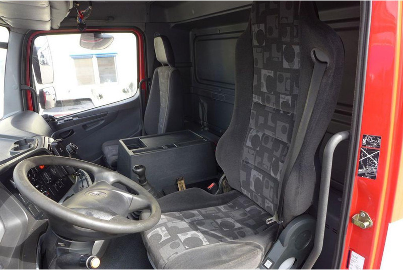 Mercedes-Benz Axor 1826 *Euro5*TÜV*HIAB 099B-2 DUO*1824 1829 - Camion plateau, Camion grue: photos 5 Mercedes-Benz Axor 1826 *Euro5*TÜV*HIAB 099B-2 DUO*1824 1829 - Camion plateau, Camion grue: photos 5