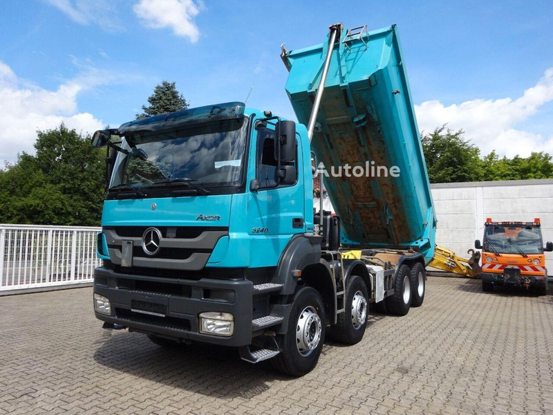 Mercedes-Benz Axor 3240 - Tipper 8x4 - Camion benne: photos 2 Mercedes-Benz Axor 3240 - Tipper 8x4 - Camion benne: photos 2