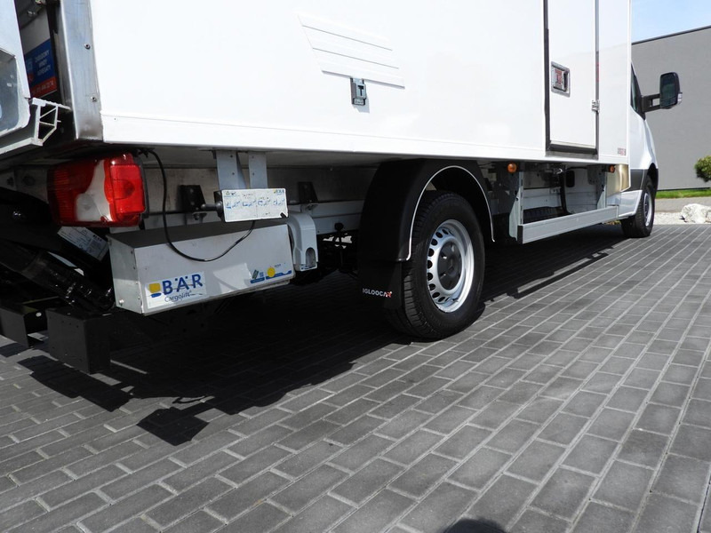 Camion frigorifique Mercedes-Benz SPRINTER 316 CHŁODNIA KONTENER 0*C WINDA 8 PALET TEMPOMAT PNEUMA: photos 18