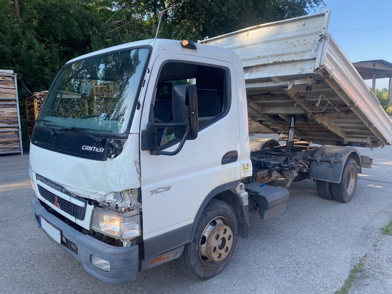 Mitsubishi Fuso FE85 3 way Meiller tipper - Camion benne: photos 5 Mitsubishi Fuso FE85 3 way Meiller tipper - Camion benne: photos 5