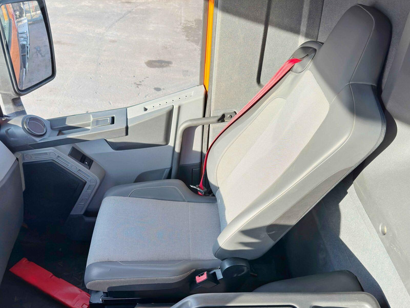 Renault C 460 * KIPPER / 8x4 * TOPZUSTAND - crédit-bail Renault C 460 * KIPPER / 8x4 * TOPZUSTAND: photos 9 Renault C 460 * KIPPER / 8x4 * TOPZUSTAND - crédit-bail Renault C 460 * KIPPER / 8x4 * TOPZUSTAND: photos 9