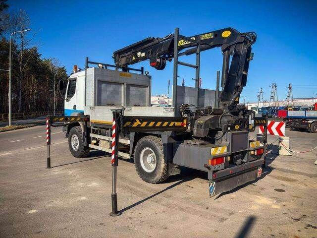 Renault KERAX 270 4x4 PALFINGER PK 16502 CRANE WINCH - Camion plateau, Camion grue: photos 4 Renault KERAX 270 4x4 PALFINGER PK 16502 CRANE WINCH - Camion plateau, Camion grue: photos 4