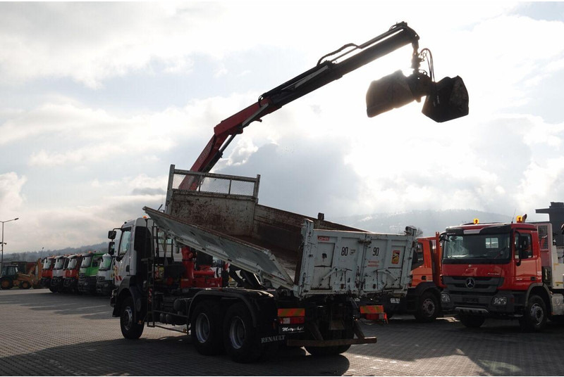 Renault KERAX 410 / 6x4 / WYWROTKA + HDS FASSI F150 / HYDROBURTA / BORDM - Camion benne, Camion grue: photos 4 Renault KERAX 410 / 6x4 / WYWROTKA + HDS FASSI F150 / HYDROBURTA / BORDM - Camion benne, Camion grue: photos 4