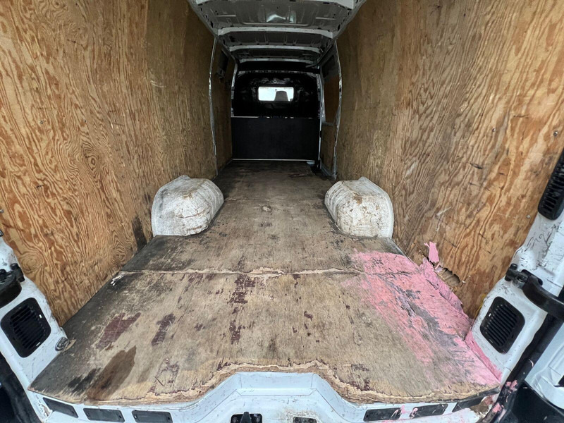 Renault Master 135DCI Furgon Maxi L4H2 One Owner - Fourgon grand volume: photos 1 Renault Master 135DCI Furgon Maxi L4H2 One Owner - Fourgon grand volume: photos 1