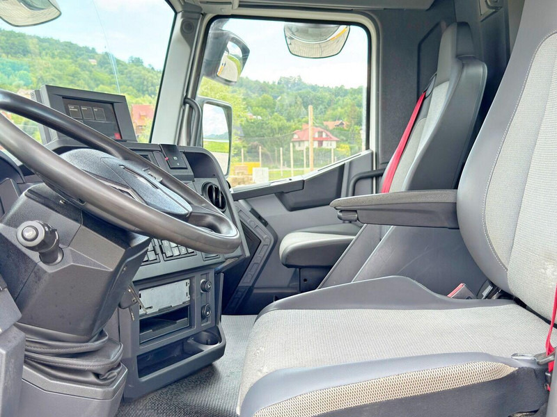 Renault T 430* ABSCHLEPPWAGEN 9,35 m * 6x4 - crédit-bail Renault T 430* ABSCHLEPPWAGEN 9,35 m * 6x4: photos 8