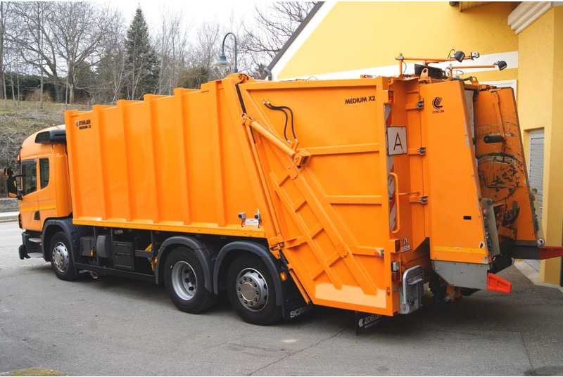 Scania P280 - Garbage truck - Benne à ordures ménagères: photos 4 Scania P280 - Garbage truck - Benne à ordures ménagères: photos 4