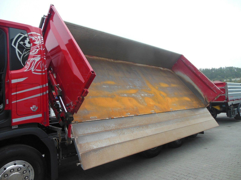 Scania R 580 8X4 + PALFINGER PK 19.001 crane - crédit-bail Scania R 580 8X4 + PALFINGER PK 19.001 crane: photos 11 Scania R 580 8X4 + PALFINGER PK 19.001 crane - crédit-bail Scania R 580 8X4 + PALFINGER PK 19.001 crane: photos 11