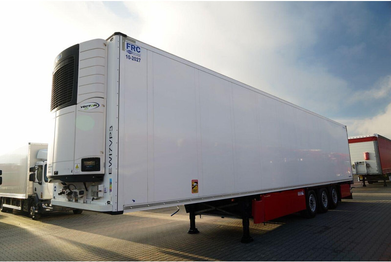 Schmitz Cargobull CHŁODNIA / CARRIER VECTOR 1550 / OŚ PODNOSZONA / DOPPELSTOCK / K - Semi-remorque frigorifique: photos 2 Schmitz Cargobull CHŁODNIA / CARRIER VECTOR 1550 / OŚ PODNOSZONA / DOPPELSTOCK / K - Semi-remorque frigorifique: photos 2