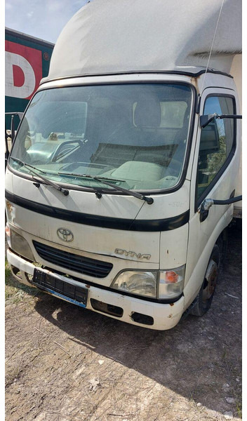Toyota Dyna 150 3,0 D - Koffer - Fourgon grand volume: photos 1 Toyota Dyna 150 3,0 D - Koffer - Fourgon grand volume: photos 1