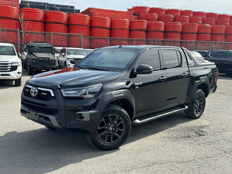 Toyota Hilux Armored SUV - SUV: photos 1 Toyota Hilux Armored SUV - SUV: photos 1