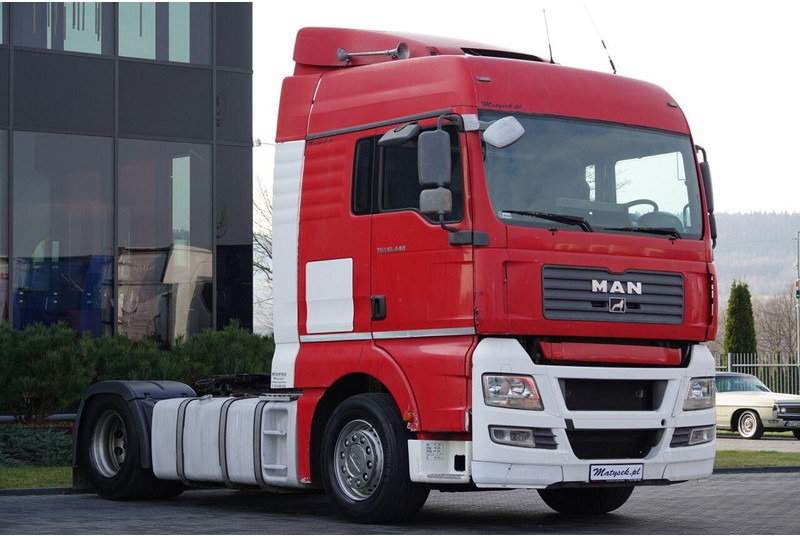 MAN TGA 18.440 - Tracteur routier: photos 2 MAN TGA 18.440 - Tracteur routier: photos 2