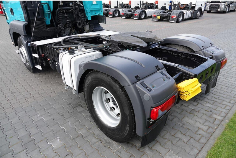 MAN TGS 18.480 / HYDRAULIKA / RETARDER / NISKA KABINA / PO KONTRAKC - crédit-bail MAN TGS 18.480 / HYDRAULIKA / RETARDER / NISKA KABINA / PO KONTRAKC: photos 15 MAN TGS 18.480 / HYDRAULIKA / RETARDER / NISKA KABINA / PO KONTRAKC - crédit-bail MAN TGS 18.480 / HYDRAULIKA / RETARDER / NISKA KABINA / PO KONTRAKC: photos 15