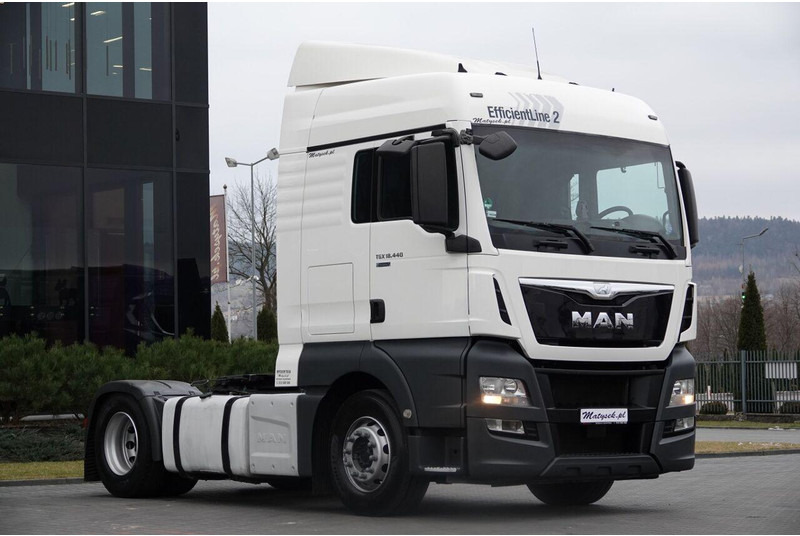 MAN TGX 18. 440 / XLX / STANDARD / 2016 ROK / PO KONTRAKCIE SERWISOW - Tracteur routier: photos 2 MAN TGX 18. 440 / XLX / STANDARD / 2016 ROK / PO KONTRAKCIE SERWISOW - Tracteur routier: photos 2