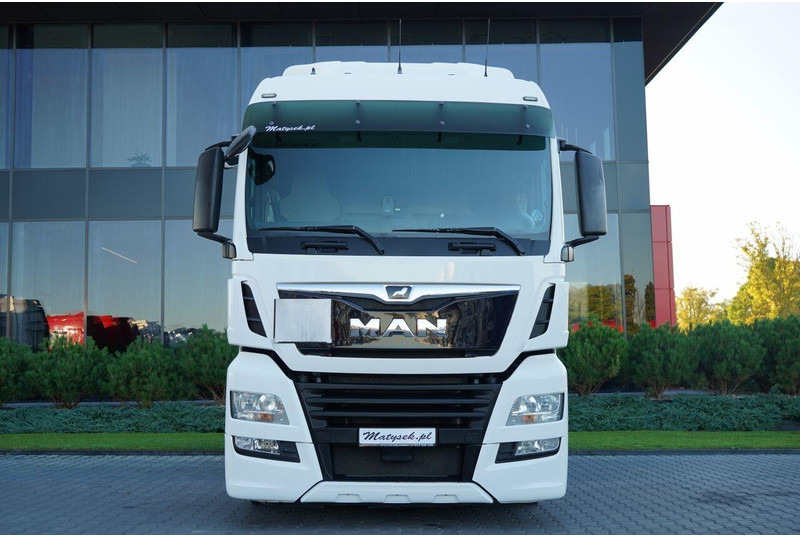 MAN TGX 18. 460 / MEGA / LOWDECK / REGULOWANE SIODŁO / NAVI - Tracteur routier: photos 3 MAN TGX 18. 460 / MEGA / LOWDECK / REGULOWANE SIODŁO / NAVI - Tracteur routier: photos 3