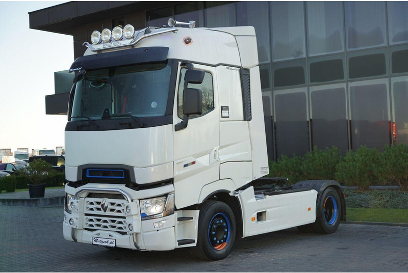 Renault T 520 / RETARDER / SKÓRY / LIMITED / TEAM ALPINE 52/99 - Tracteur routier: photos 2 Renault T 520 / RETARDER / SKÓRY / LIMITED / TEAM ALPINE 52/99 - Tracteur routier: photos 2