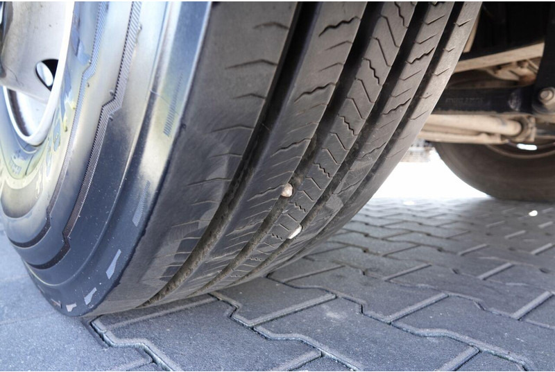 Tracteur routier Scania R 450 / RETARDER / NISKA KABINA / HYDRAULIKA / FULL AIRMAIC /: photos 18 Tracteur routier Scania R 450 / RETARDER / NISKA KABINA / HYDRAULIKA / FULL AIRMAIC /: photos 18