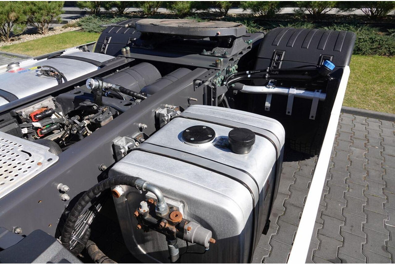 Tracteur routier Scania R 450 / RETARDER / NISKA KABINA / HYDRAULIKA / FULL AIRMAIC /: photos 12 Tracteur routier Scania R 450 / RETARDER / NISKA KABINA / HYDRAULIKA / FULL AIRMAIC /: photos 12