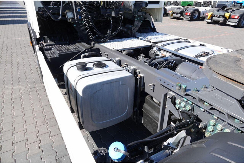 Tracteur routier Scania R 450 / RETARDER / NISKA KABINA / HYDRAULIKA / FULL AIRMAIC /: photos 13 Tracteur routier Scania R 450 / RETARDER / NISKA KABINA / HYDRAULIKA / FULL AIRMAIC /: photos 13