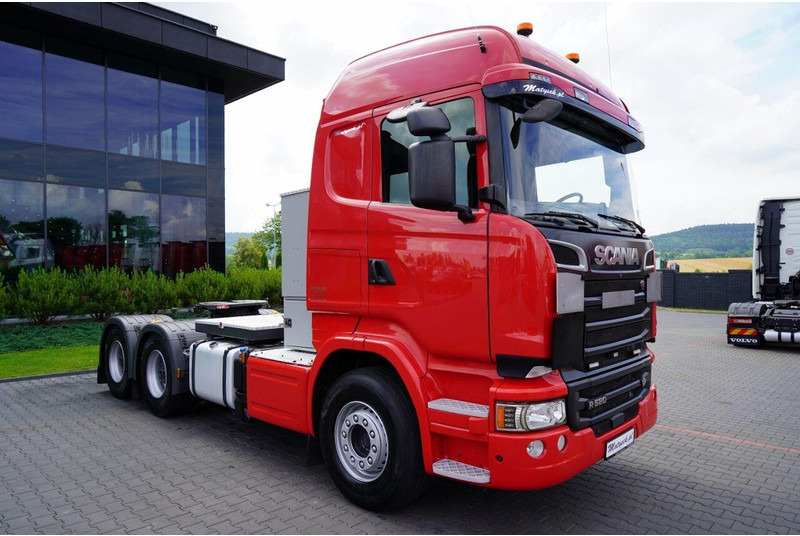 Scania R 580 / V8 / 6x4 / DMC: 150.000 KG / RETARDER / I-PARK COOL / PE - Tracteur routier: photos 2 Scania R 580 / V8 / 6x4 / DMC: 150.000 KG / RETARDER / I-PARK COOL / PE - Tracteur routier: photos 2