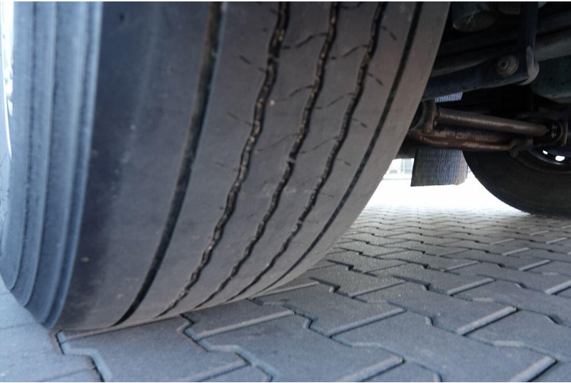 Tracteur routier Volvo FH 500 / 6x2 / RETARDER / PEŁNY ADR / PUSHER / OŚ PODNOSZONA / D: photos 19 Tracteur routier Volvo FH 500 / 6x2 / RETARDER / PEŁNY ADR / PUSHER / OŚ PODNOSZONA / D: photos 19