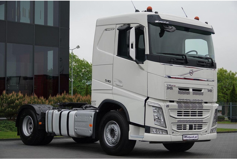 Volvo FH 540 /HYDRAULIKA DWUOBWODOWA / NISKA KABINA / OPONY 100% / P - Tracteur routier: photos 1 Volvo FH 540 /HYDRAULIKA DWUOBWODOWA / NISKA KABINA / OPONY 100% / P - Tracteur routier: photos 1