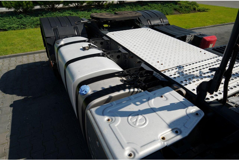 Tracteur routier Volvo FM 380 / PEŁNY ADR / NISKA KABINA / DZIENNA KABINA / SPROWADZONY: photos 17