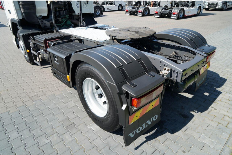 Tracteur routier Volvo FM 380 / PEŁNY ADR / NISKA KABINA / DZIENNA KABINA / SPROWADZONY: photos 14