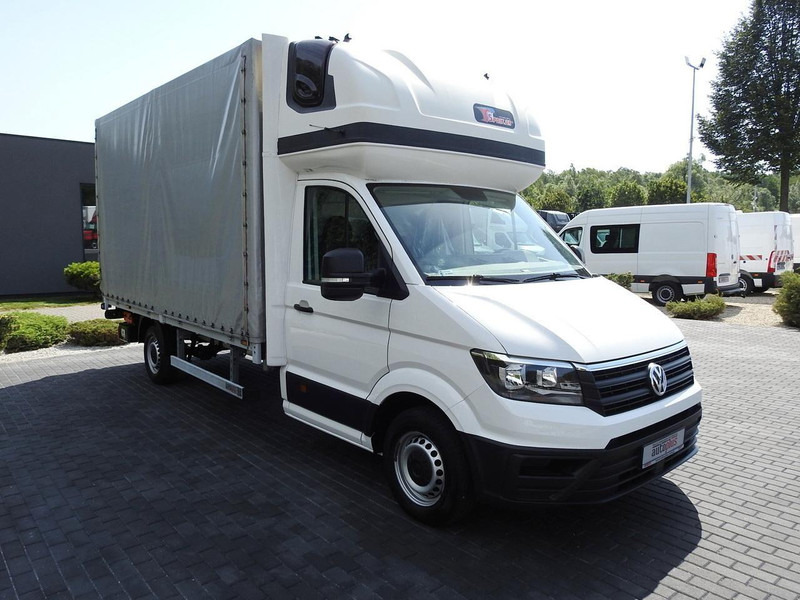 Volkswagen CRAFTER PLANDEKA WINDA 8 PALET WEBASTO TEMPOMAT 180KM [ 032919 - Utilitaire plateau baché: photos 4 Volkswagen CRAFTER PLANDEKA WINDA 8 PALET WEBASTO TEMPOMAT 180KM [ 032919 - Utilitaire plateau baché: photos 4