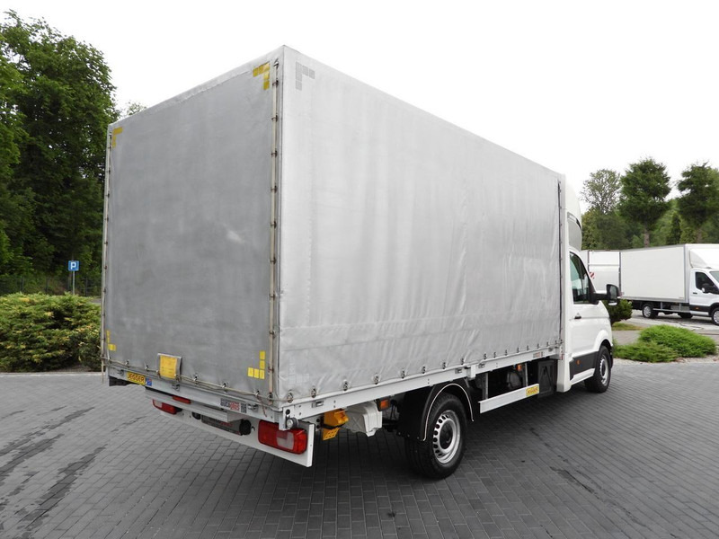 Volkswagen Crafter - Utilitaire plateau baché: photos 3 Volkswagen Crafter - Utilitaire plateau baché: photos 3