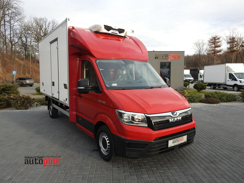 Volkswagen Crafter REFRIGERATOR -5*C 8 PALETS - Utilitaire frigorifique: photos 1 Volkswagen Crafter REFRIGERATOR -5*C 8 PALETS - Utilitaire frigorifique: photos 1