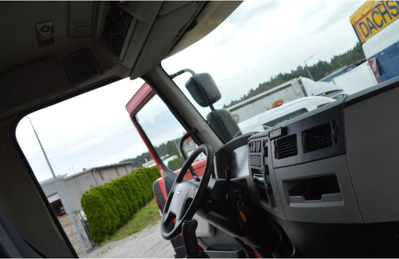 Camion plateau, Camion grue Volvo FE 18.320 FLATBED CRANE: photos 12