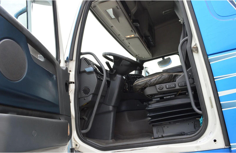 Volvo FH 13 520 FOR TRANSPORTING WOOD - crédit-bail Volvo FH 13 520 FOR TRANSPORTING WOOD: photos 9