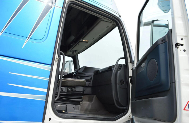 Volvo FH 13 520 FOR TRANSPORTING WOOD - crédit-bail Volvo FH 13 520 FOR TRANSPORTING WOOD: photos 15