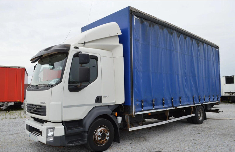 Volvo FL 290 12.290 CURTAIN TILT EURO 5 - Camion à rideaux coulissants: photos 1 Volvo FL 290 12.290 CURTAIN TILT EURO 5 - Camion à rideaux coulissants: photos 1
