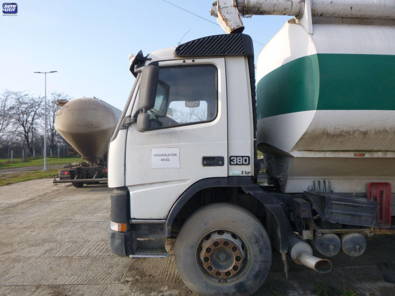 Volvo FM 12.380. - Camion citerne: photos 2 Volvo FM 12.380. - Camion citerne: photos 2