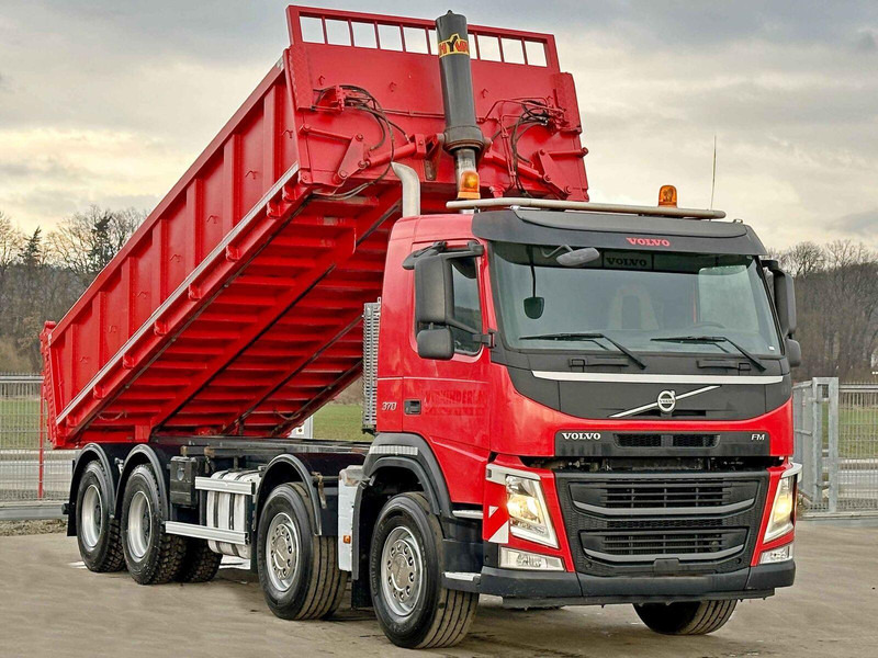 Volvo FM 370 Kipper 6,20 m + BORDMATIC / 8x4 - Camion benne: photos 3 Volvo FM 370 Kipper 6,20 m + BORDMATIC / 8x4 - Camion benne: photos 3