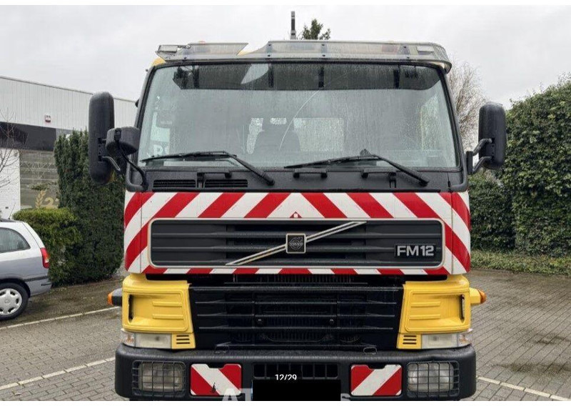 Volvo FM12 6x6 Hook lift - Camion ampliroll: photos 2 Volvo FM12 6x6 Hook lift - Camion ampliroll: photos 2