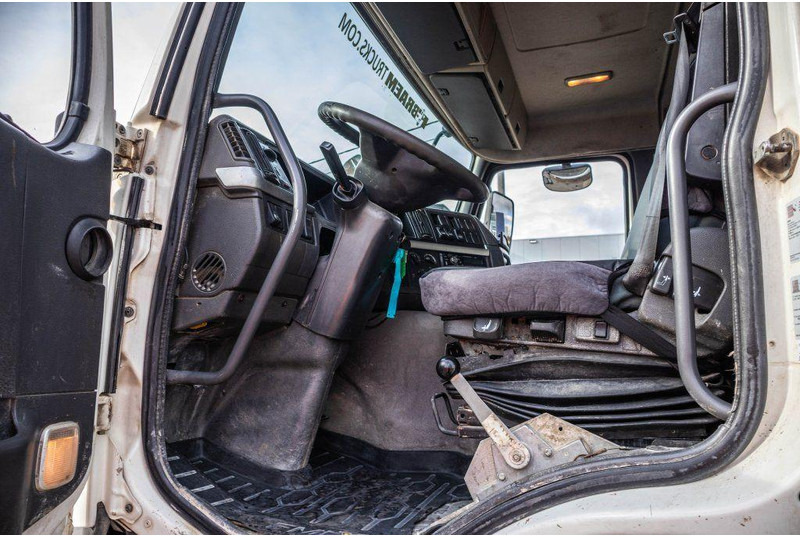 Volvo FMX 410 +LIEBHERR9M³ - crédit-bail Volvo FMX 410 +LIEBHERR9M³: photos 16
