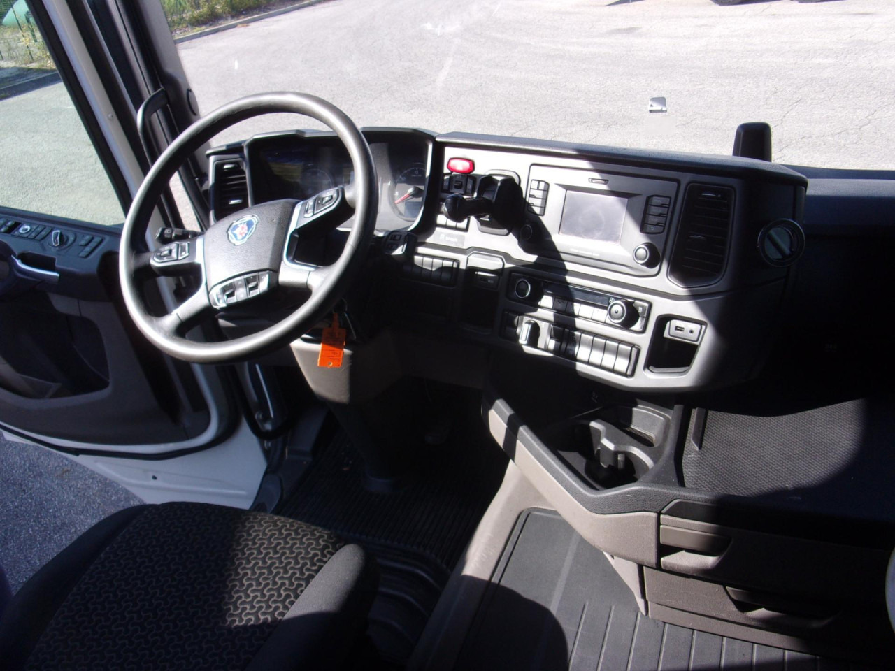 SCANIA R 450 A4x2NA - Tracteur routier: photos 3 SCANIA R 450 A4x2NA - Tracteur routier: photos 3